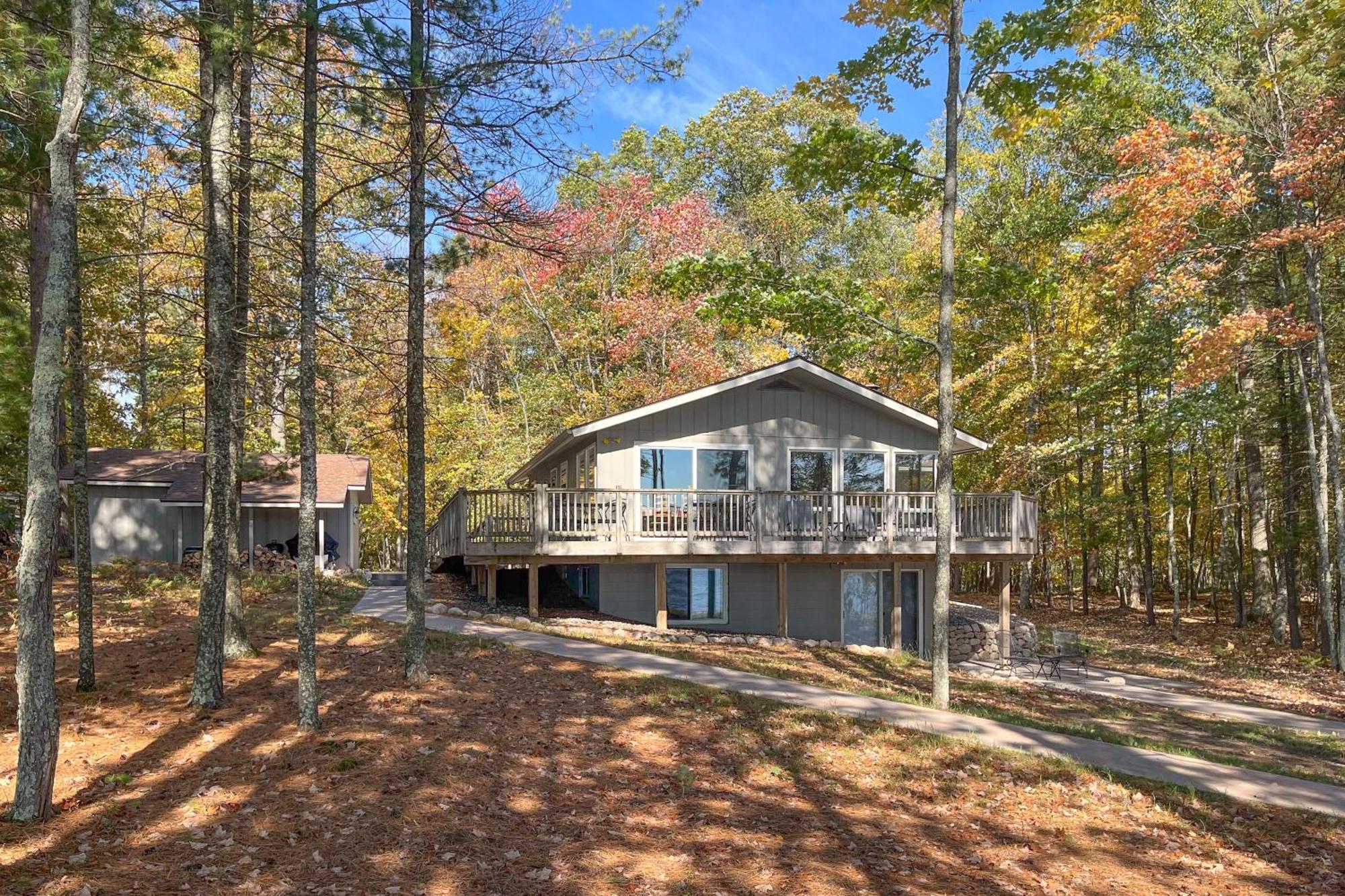 Chanticleer Inn: Hudson House Eagle River Bagian luar foto