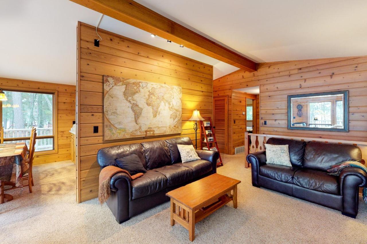Chanticleer Inn: Hudson House Eagle River Bagian luar foto